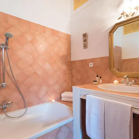 Casa Theodora - De Charme Et Caractere Муро