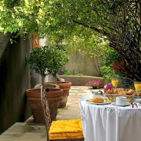 Casa Theodora - De Charme Et Caractere Hotel