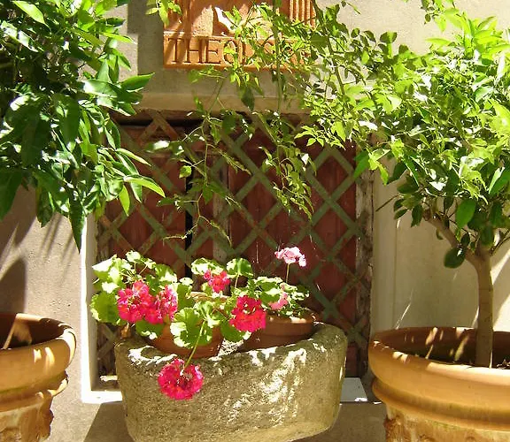 Hotel Casa Theodora - De Charme Et Caractere 3*