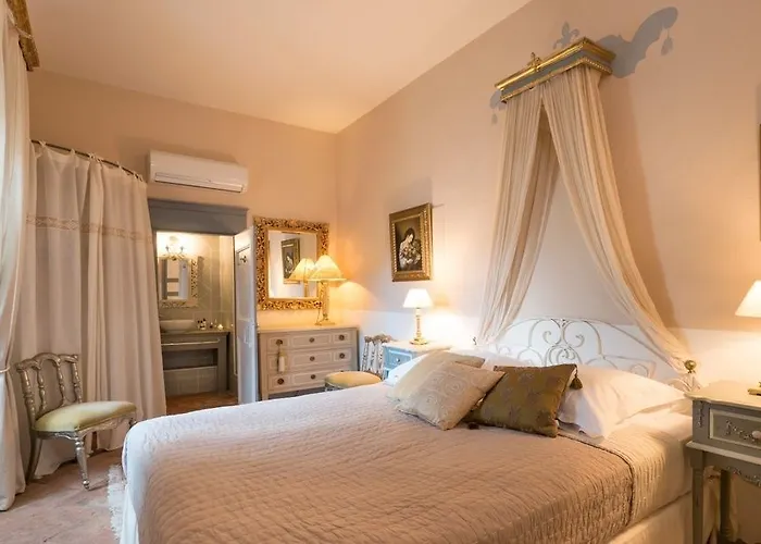 Casa Theodora - De Charme Et Caractere Hotel 3*