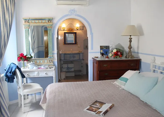 Casa Theodora - De Charme Et Caractere Hotel 3*