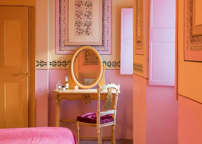 Casa Theodora - De Charme Et Caractere Hotel